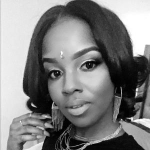 Meet your Posher, Destiny